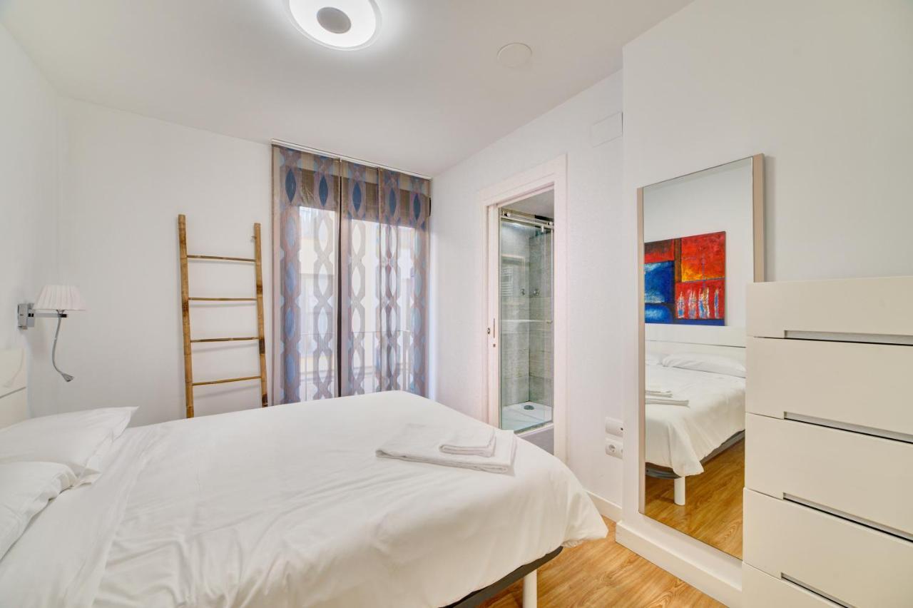 Apartamento El Lobo By Clabao Логроньо Экстерьер фото