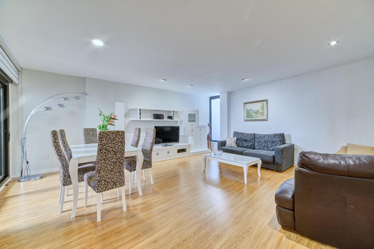 Apartamento El Lobo By Clabao Логроньо Экстерьер фото