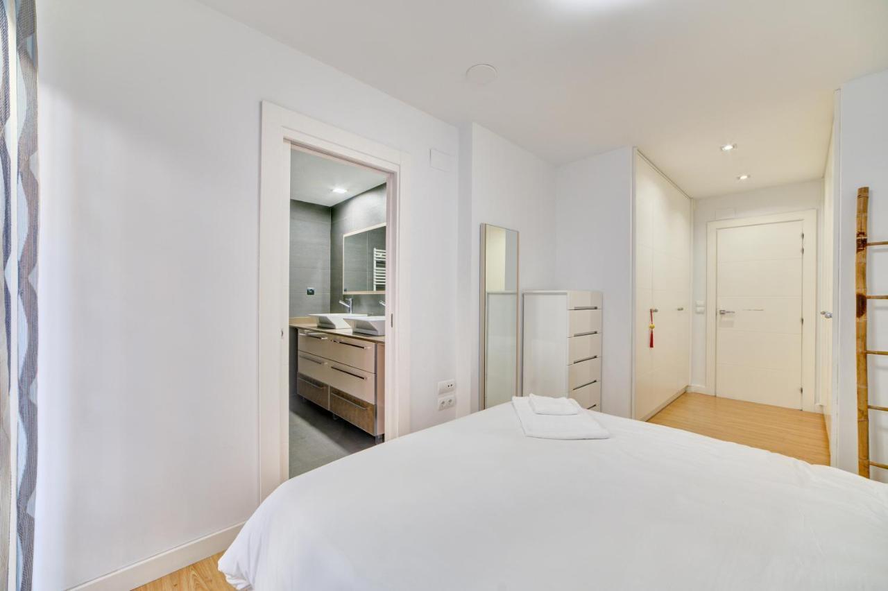 Apartamento El Lobo By Clabao Логроньо Экстерьер фото
