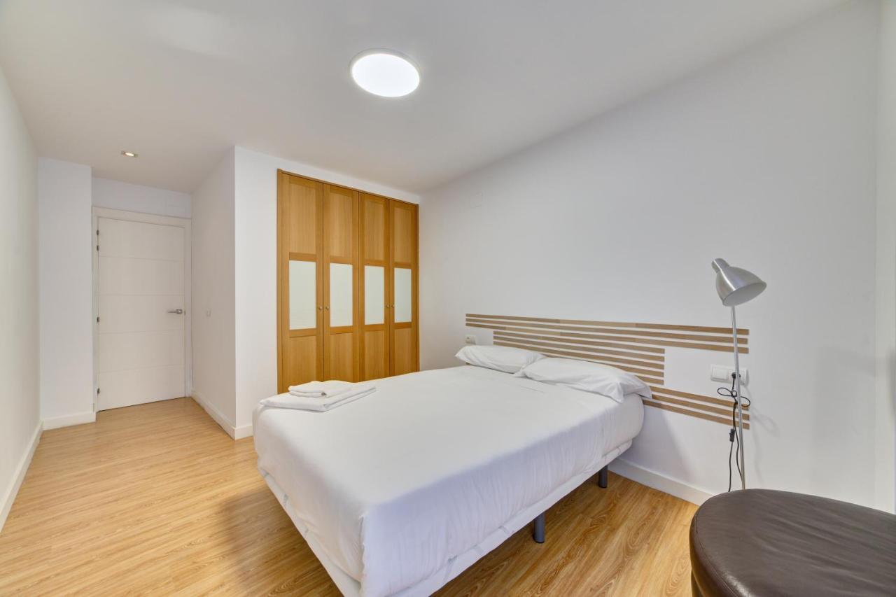 Apartamento El Lobo By Clabao Логроньо Экстерьер фото